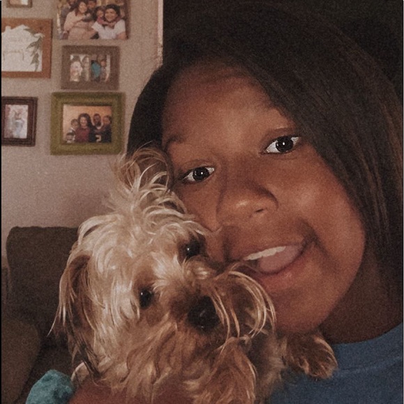 Meet your Posher, Darilee - Picture 1 of 1